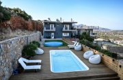 Agios Nikolaos MIT BESICHTIGUNGSVIDEO! Villa mit drei Schlafzimmern und Meerblick am Stadtrand von Agios Nikolaos Haus kaufen